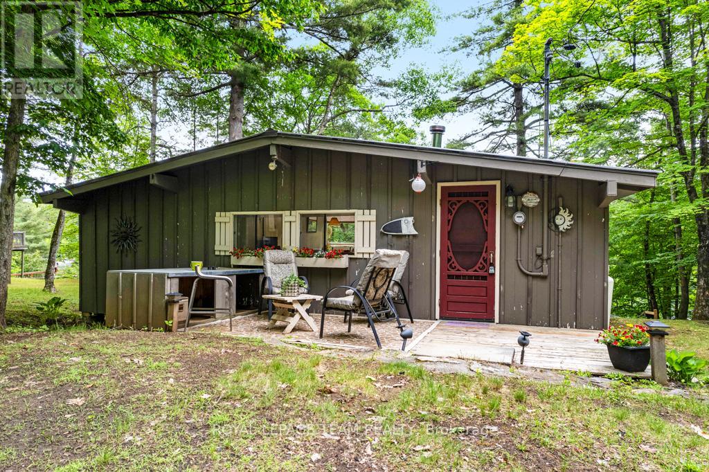 315 Silvery Lane, Tay Valley, Ontario  K0G 2B0 - Photo 5 - X12279922