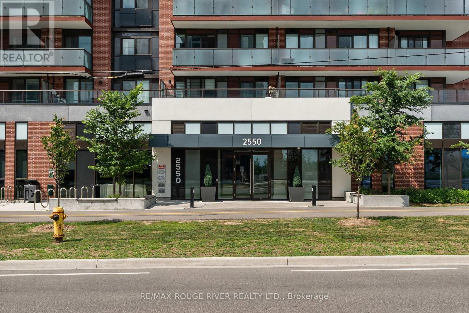 Property at 1520 - 2550 SIMCOE STREET N image 1