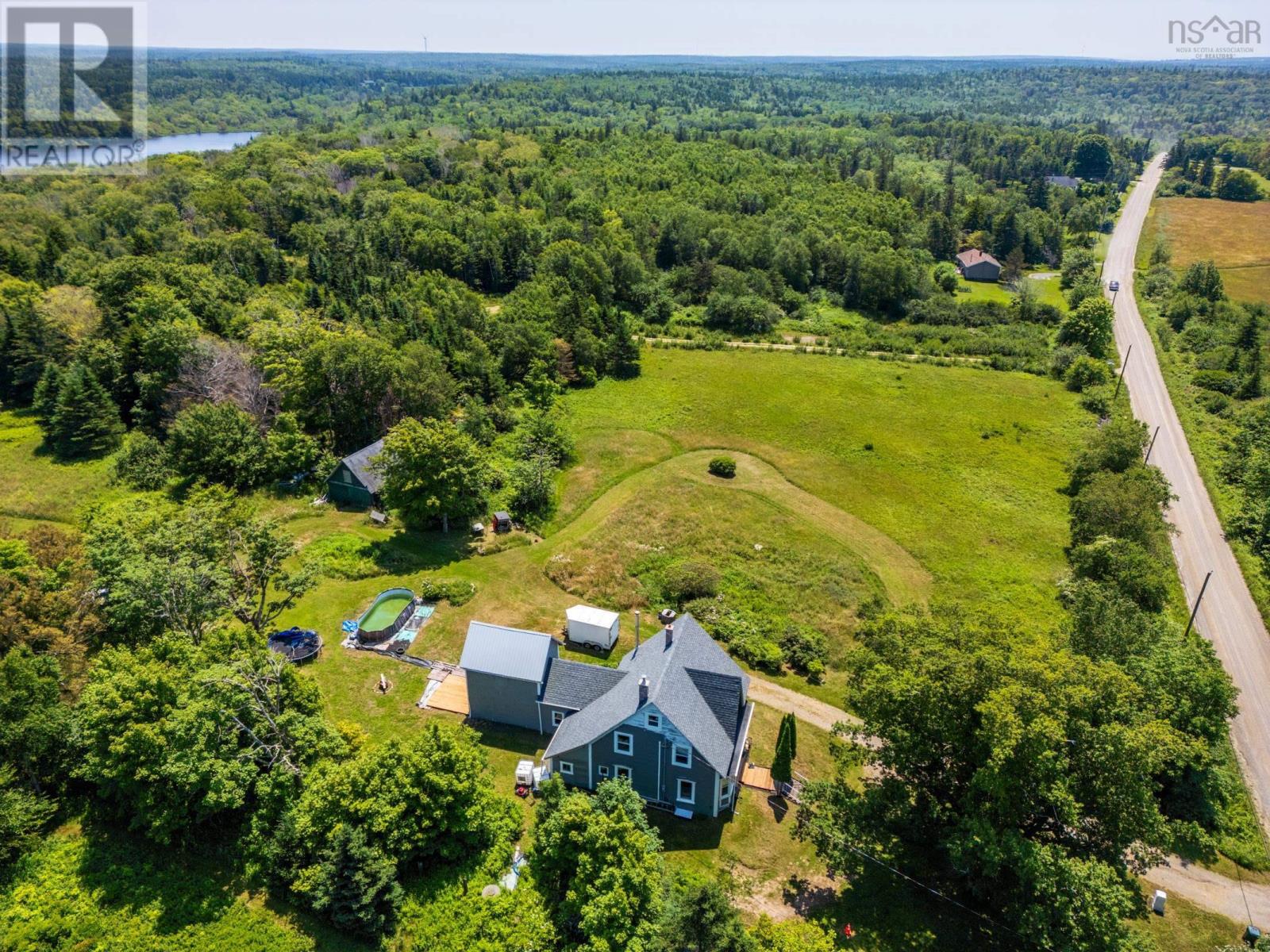 526 Cedar Lake Road, Cedar Lake, Nova Scotia  B5A 5L8 - Photo 13 - 202517361