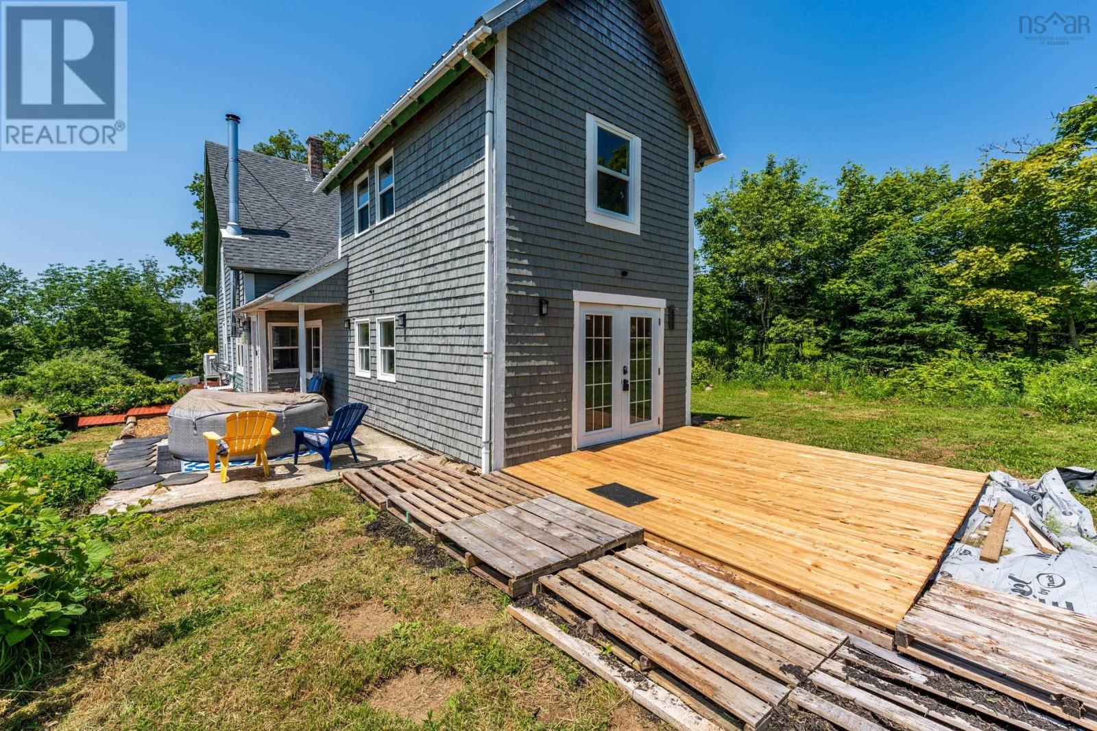 526 Cedar Lake Road, Cedar Lake, Nova Scotia  B5A 5L8 - Photo 5 - 202517361