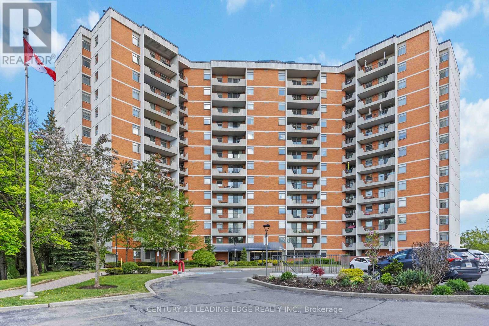 811 - 7811 Yonge Street, Markham, Ontario  L3T 4S3 - Photo 2 - N12258367