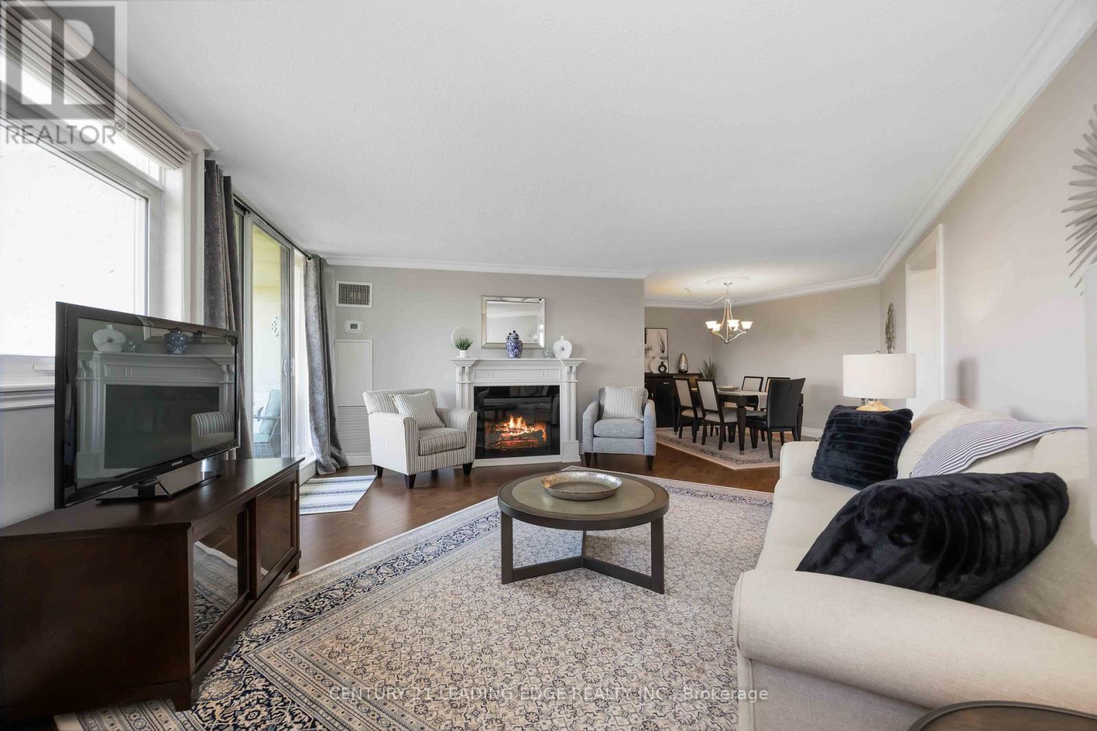 811 - 7811 Yonge Street, Markham, Ontario  L3T 4S3 - Photo 7 - N12258367