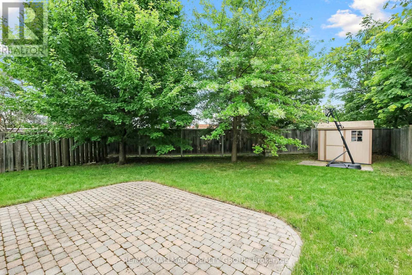 Property at 15 MCPEAKE PLACE image 4