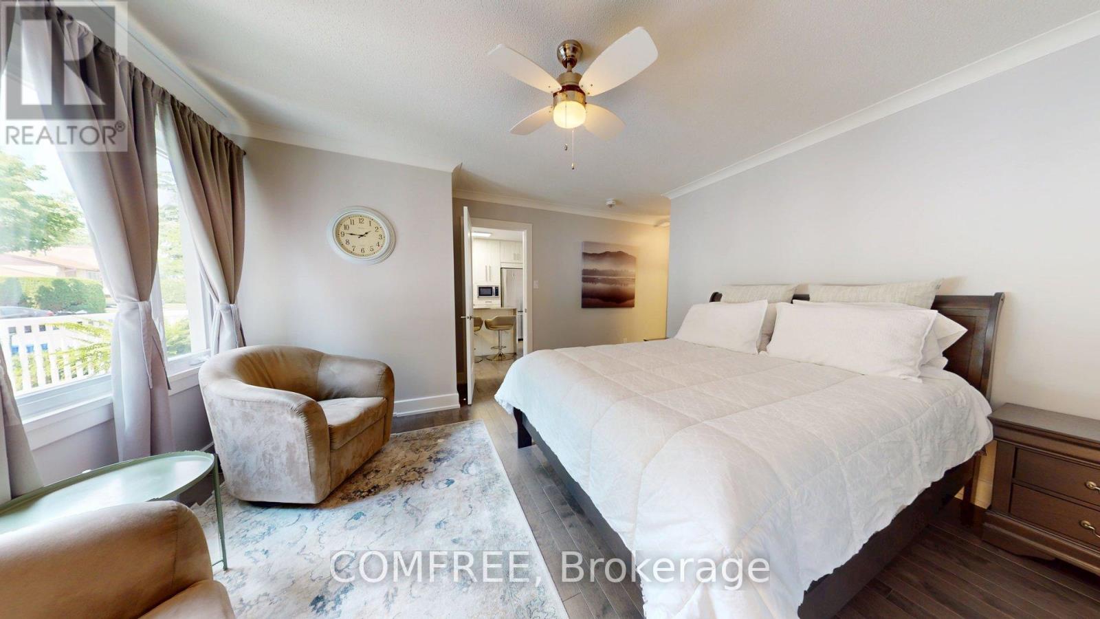 55 Binscarth Crescent, Ottawa, Ontario  K2L 1R9 - Photo 9 - X12280146