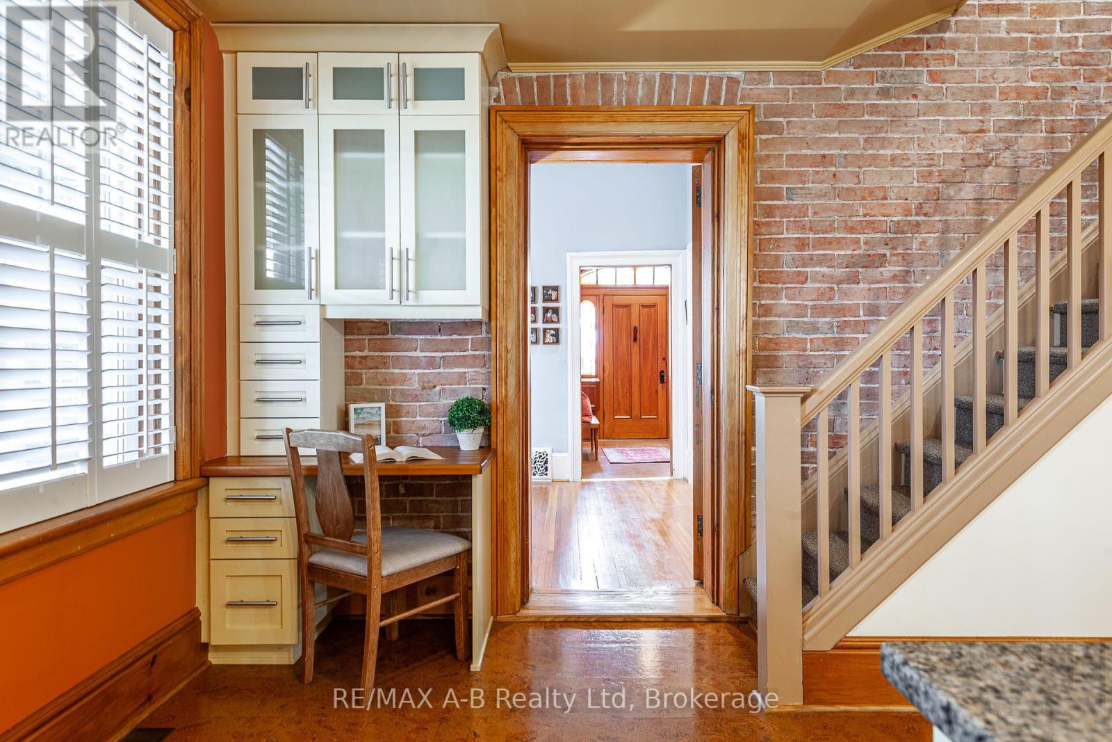 21 Birmingham Street, Stratford, Ontario  N5A 2S5 - Photo 22 - X12278327