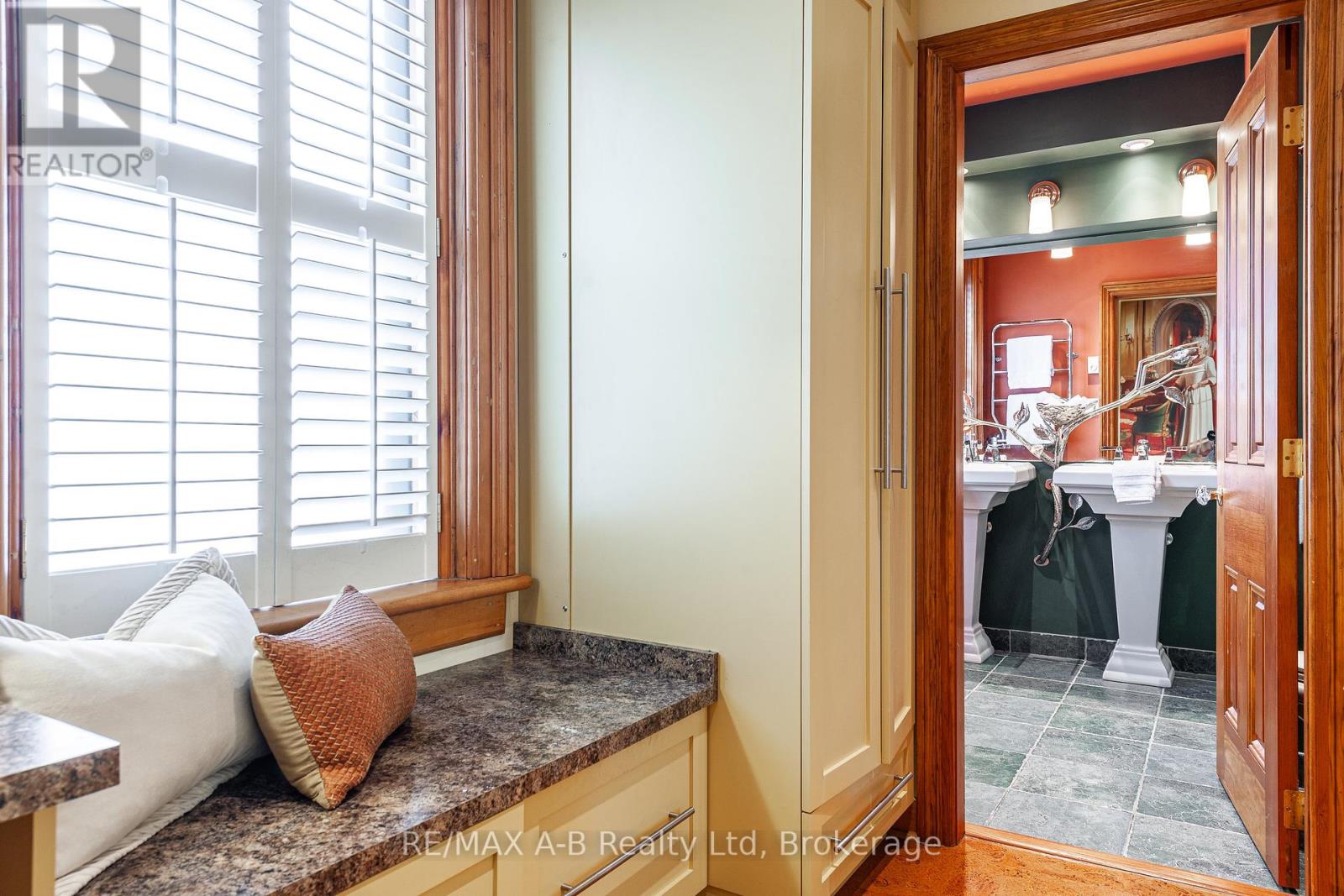 21 Birmingham Street, Stratford, Ontario  N5A 2S5 - Photo 24 - X12278327
