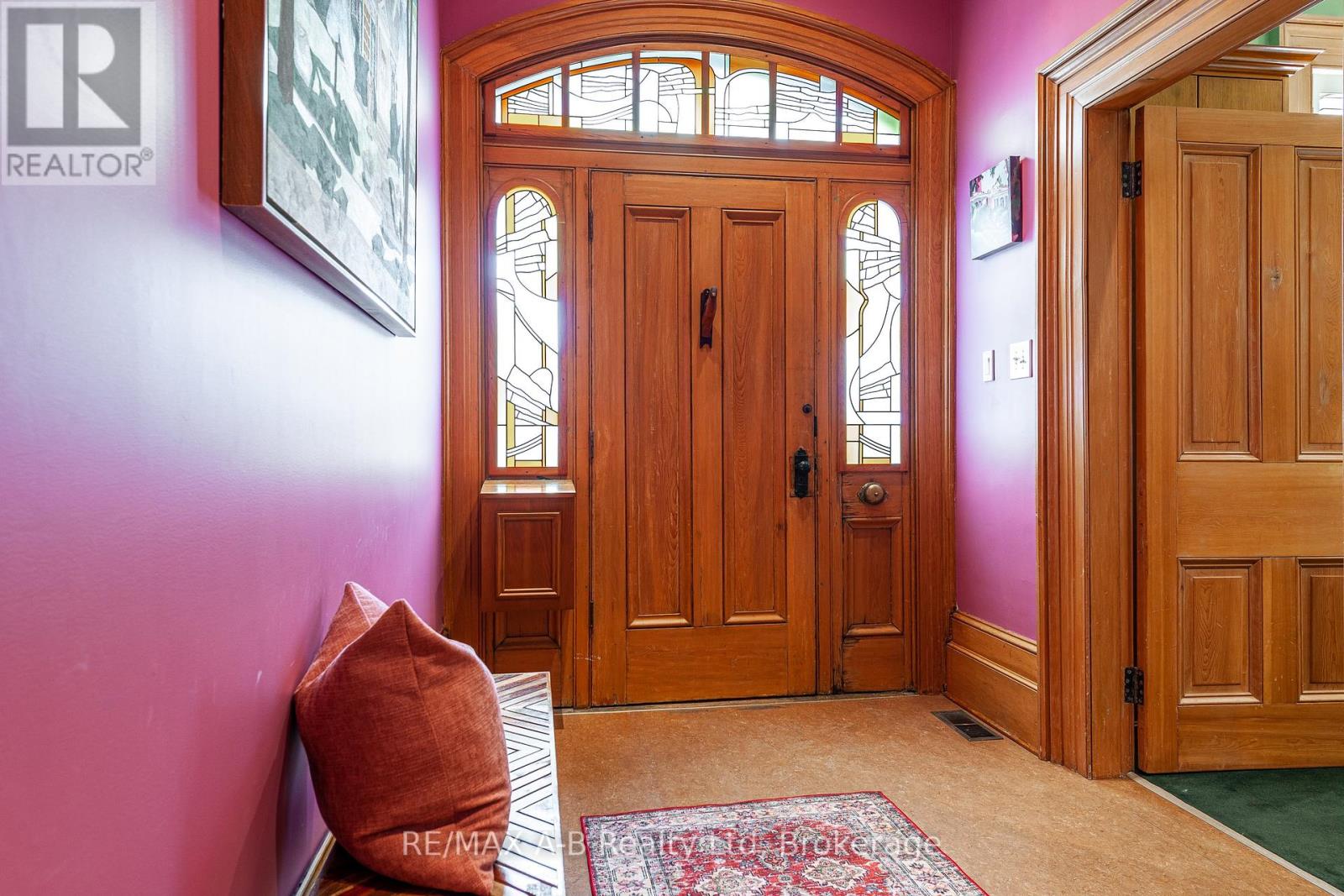 21 Birmingham Street, Stratford, Ontario  N5A 2S5 - Photo 3 - X12278327