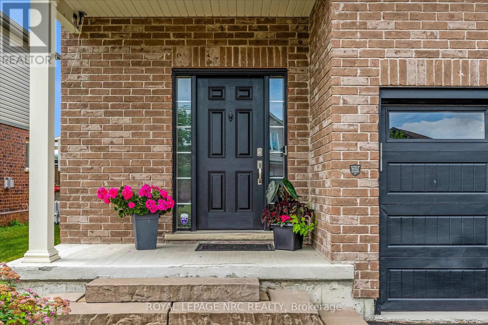 Property at 278 CARDINAL CRESCENT image 3