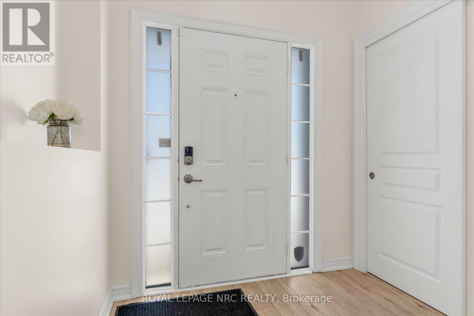 Property at 278 CARDINAL CRESCENT image 4