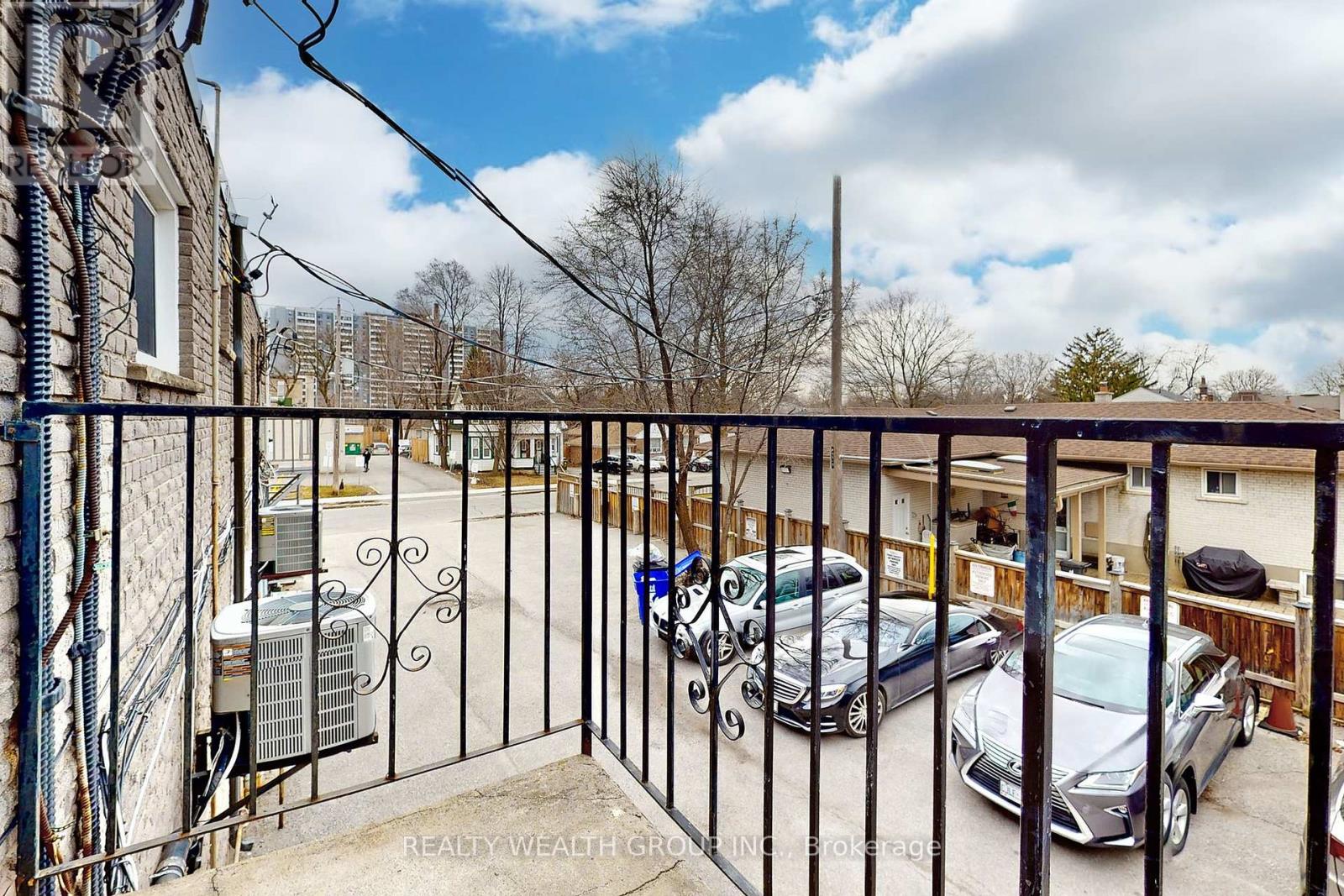 6068a Yonge Street, Toronto, Ontario  M2M 3W6 - Photo 15 - C12280018