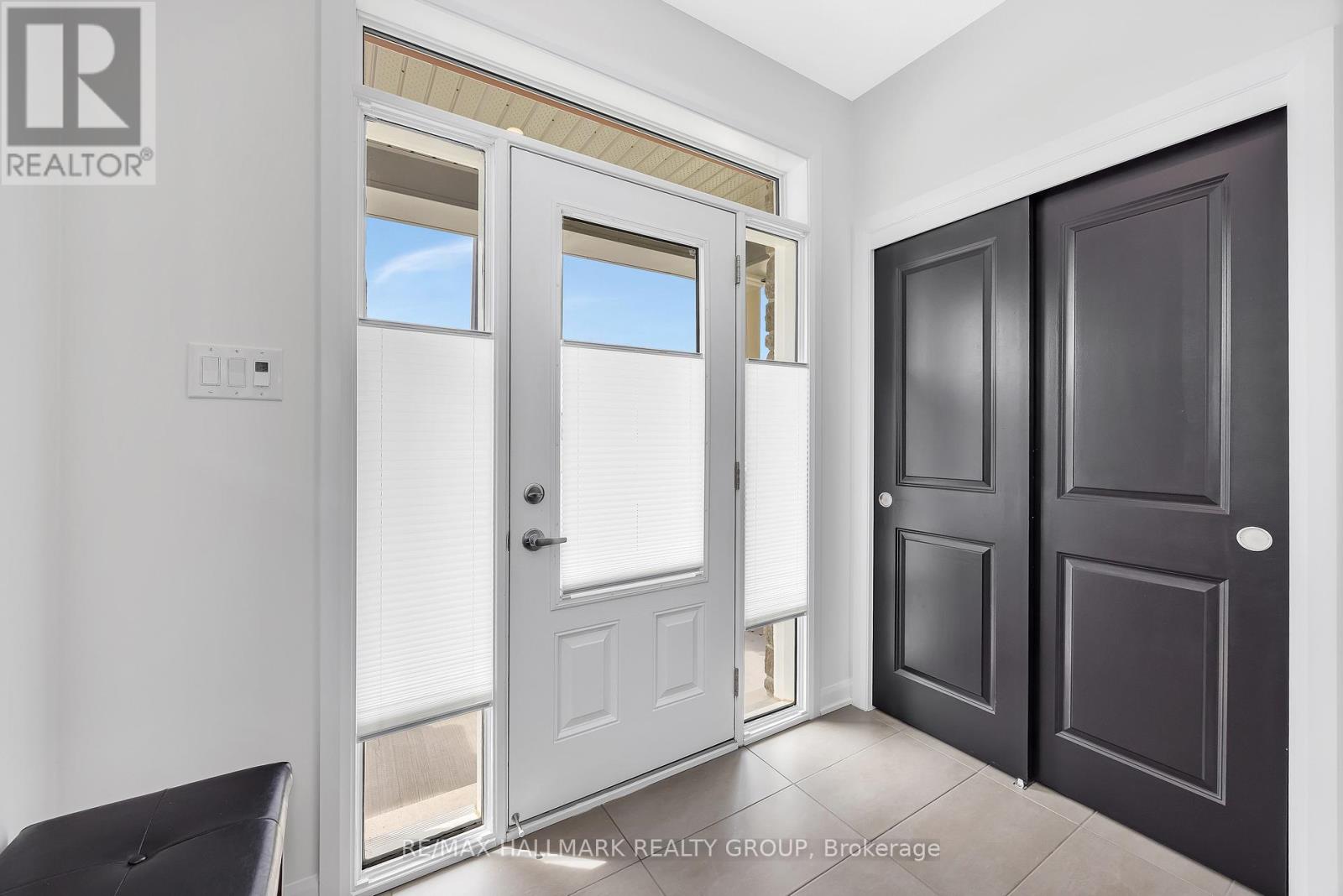 Property at 756 CAPPAMORE DRIVE image 4