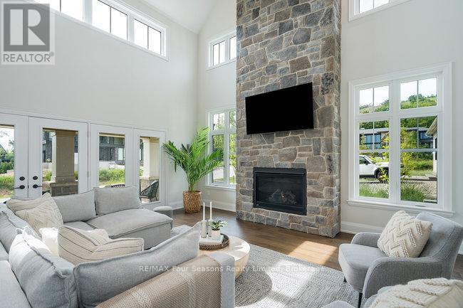 101 Grindelwald Court, Blue Mountains, Ontario  L9Y 0Z8 - Photo 14 - X12280105