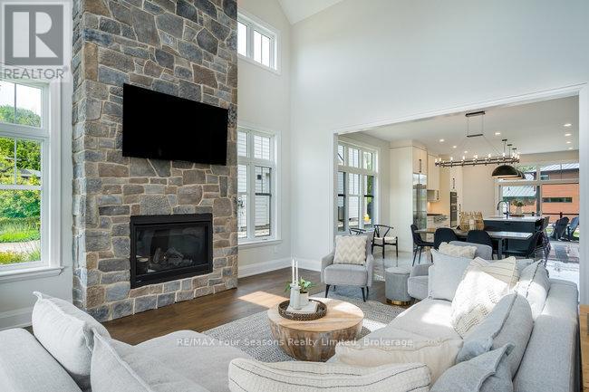 101 Grindelwald Court, Blue Mountains, Ontario  L9Y 0Z8 - Photo 16 - X12280105