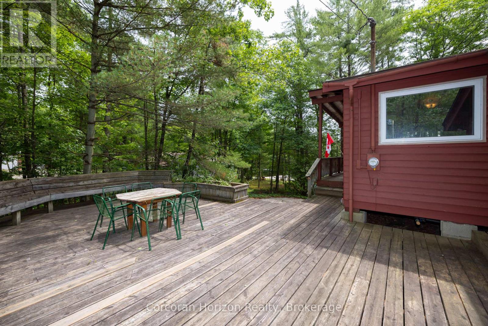 162 Winding Way, Georgian Bay, Ontario  L0K 1S0 - Photo 7 - X12280139