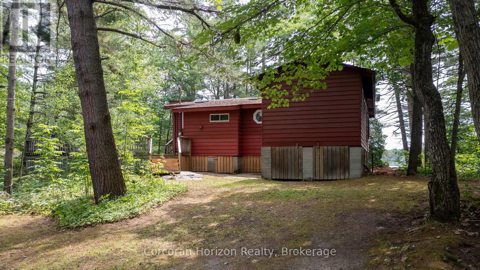 162 Winding Way, Georgian Bay, Ontario  L0K 1S0 - Photo 8 - X12280139