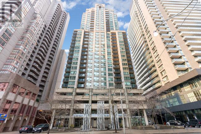 1108 - 750 BAY STREET, Toronto, Ontario