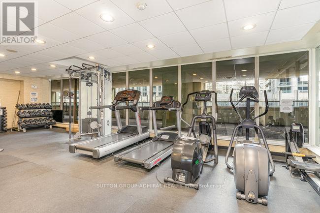 1108 - 750 Bay Street, Toronto, Ontario  M5G 1N6 - Photo 16 - C12091038