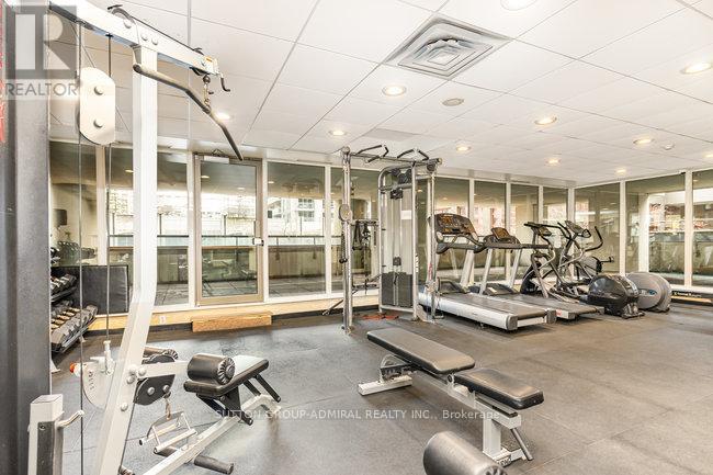 1108 - 750 Bay Street, Toronto, Ontario  M5G 1N6 - Photo 17 - C12091038