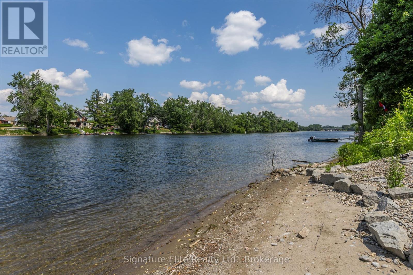 270 Sherin Avenue, Peterborough (Ashburnham Ward 4), Ontario  K9J 1B6 - Photo 37 - X12269100