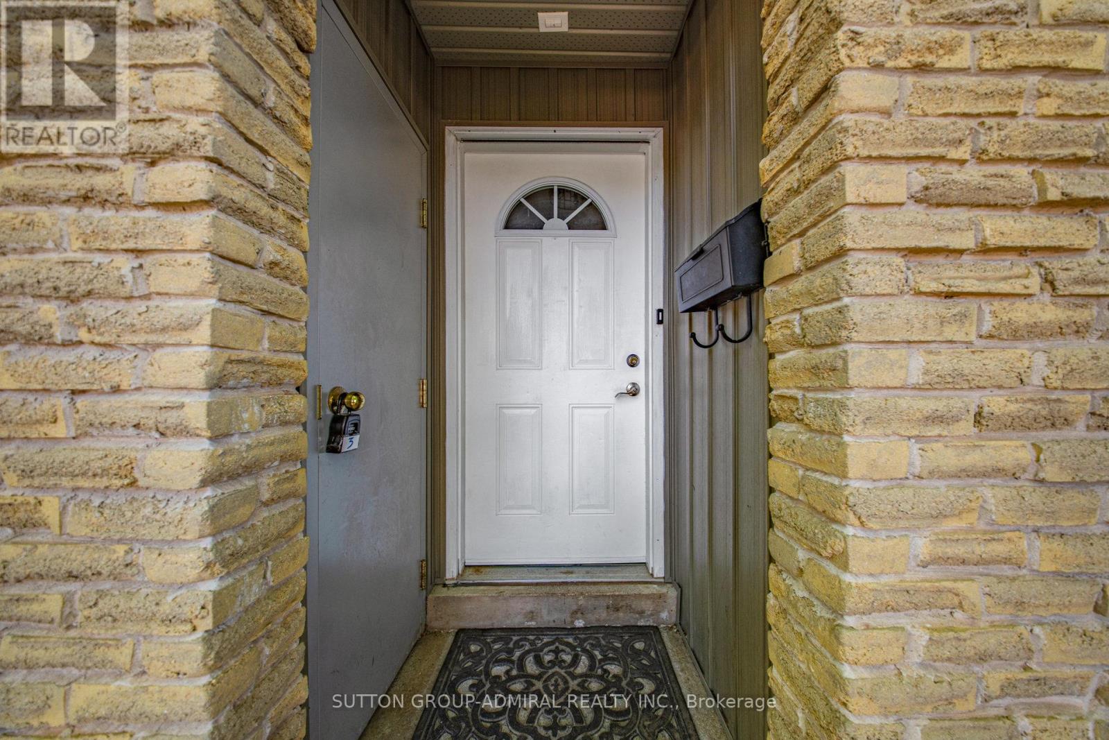 Property at 3 - 1517 ELM ROAD image 4