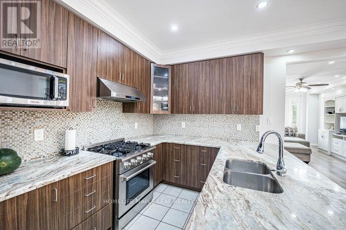 68 Fallmeadow Circle, Brampton, Ontario  L6Y 0Y7 - Photo 22 - W12280060