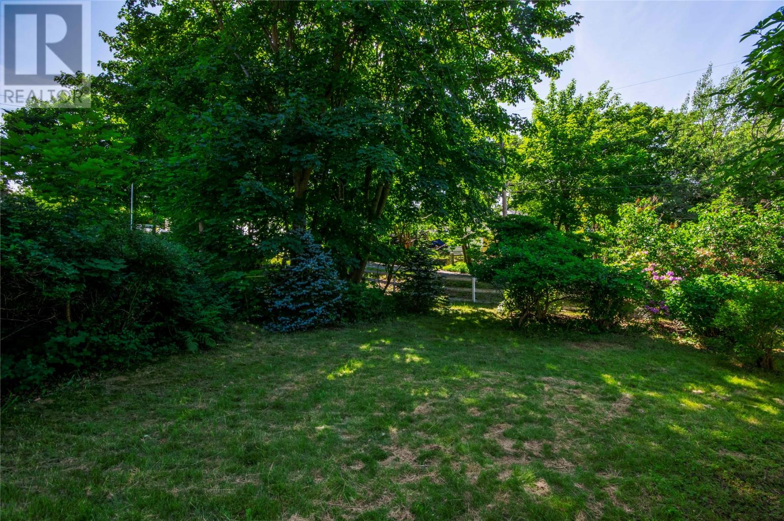 Property at 6 Topsail Beach Road image 4