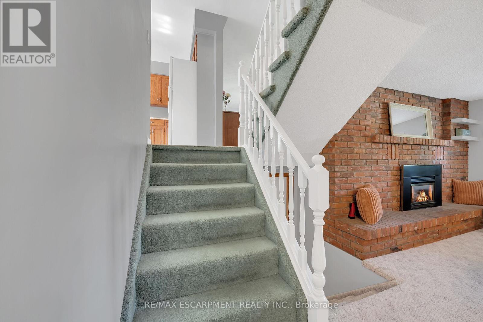 110 Ayr Street, Haldimand, Ontario  N3W 1E5 - Photo 25 - X12280007
