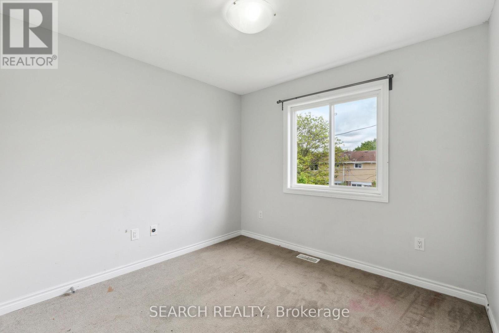 217 Louise Street, Welland, Ontario  L3B 1T2 - Photo 20 - X12280079