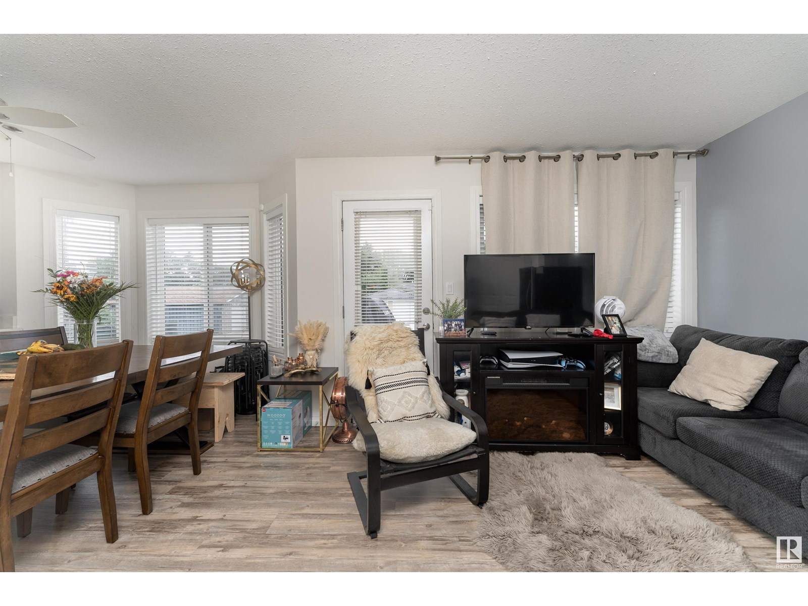 Property at #2 11813 43 ST NW image 5