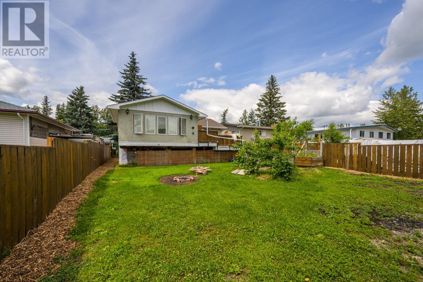 Property at 2628 MOYIE STREET image 4