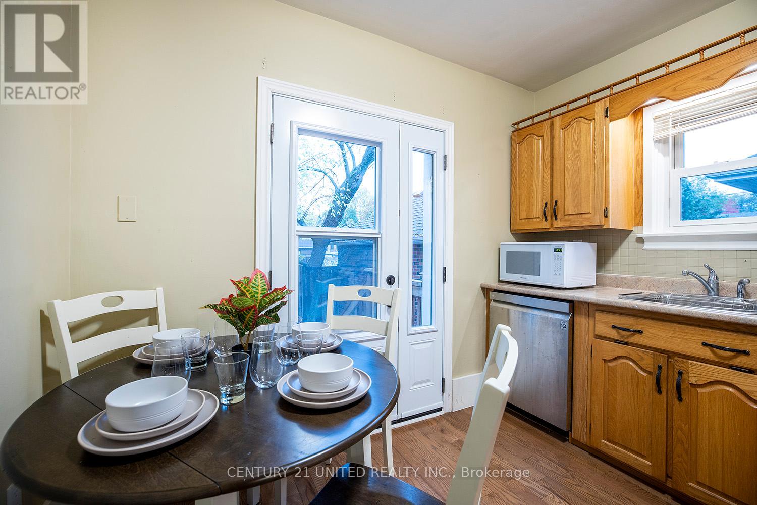 225 Mark Street, Peterborough East, Ontario  K9H 1V1 - Photo 17 - X12280178