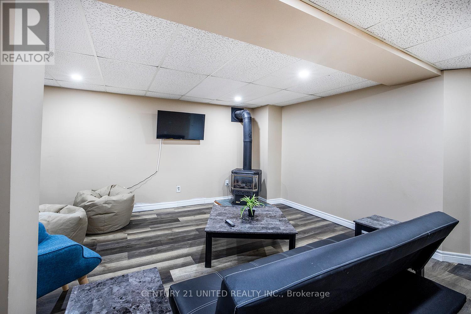 225 Mark Street, Peterborough East, Ontario  K9H 1V1 - Photo 23 - X12280178