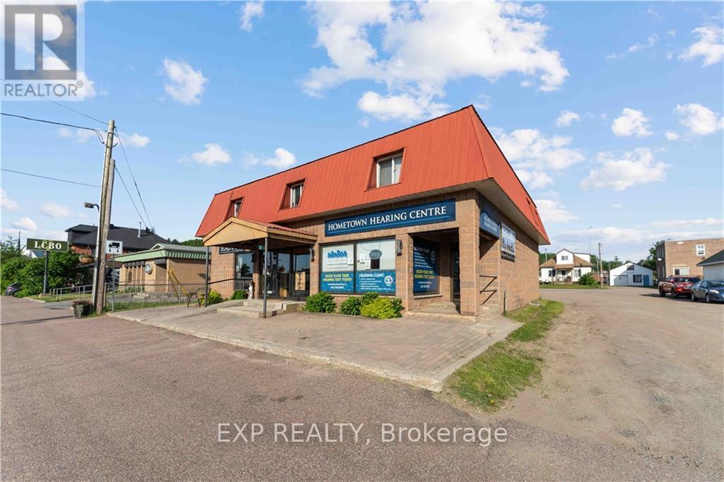 12 Dunn Street, Madawaska Valley, Ontario  K0J 1B0 - Photo 1 - X9517087