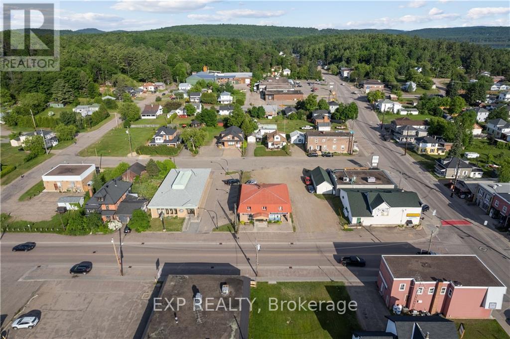 12 Dunn Street, Madawaska Valley, Ontario  K0J 1B0 - Photo 3 - X9517087
