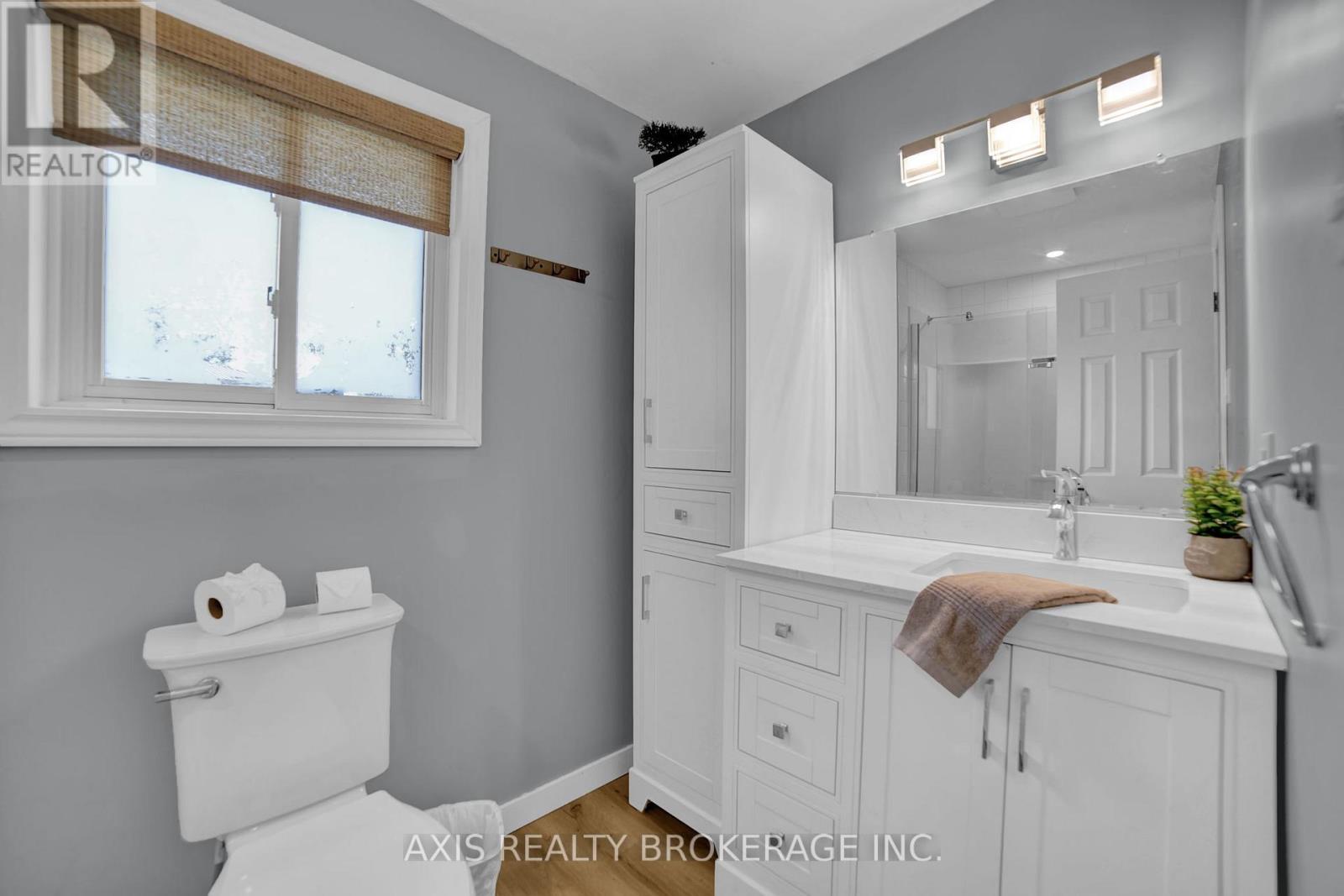 146 Woodland Drive, Midland, Ontario  L4R 4E3 - Photo 21 - S12280103