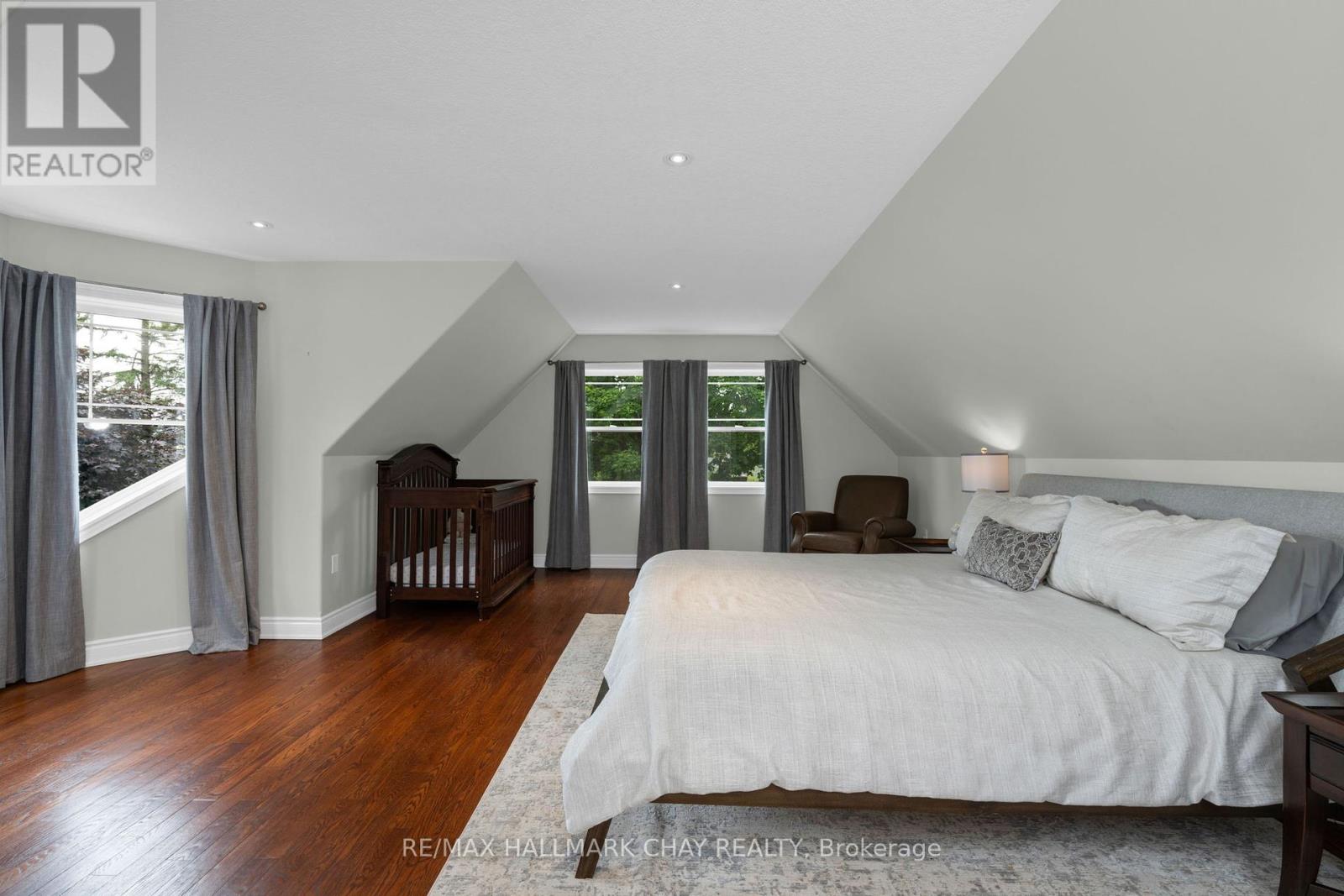 146 Lakeshore Road W, Oro-Medonte, Ontario  L0L 2E0 - Photo 35 - S12280113