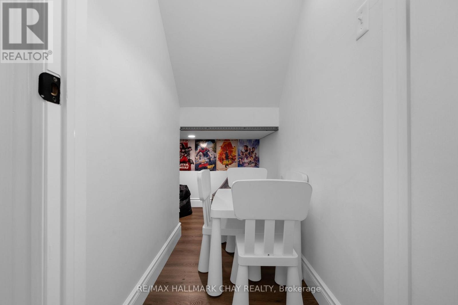 146 Lakeshore Road W, Oro-Medonte, Ontario  L0L 2E0 - Photo 39 - S12280113