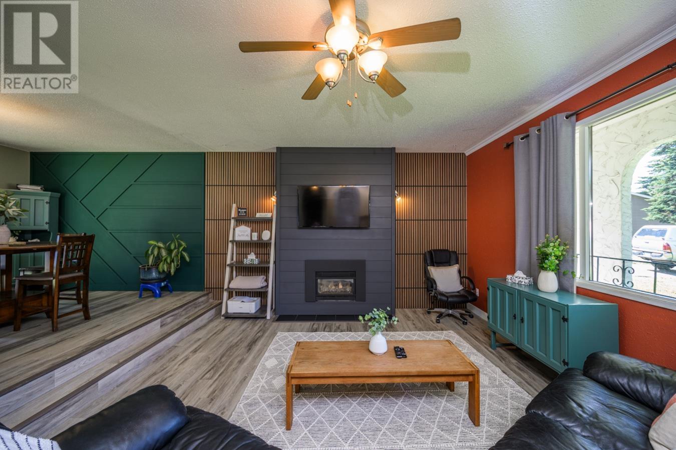 Property at 1443 BUCHANAN AVENUE image 4