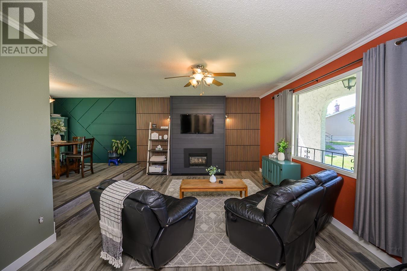 Property at 1443 BUCHANAN AVENUE image 5