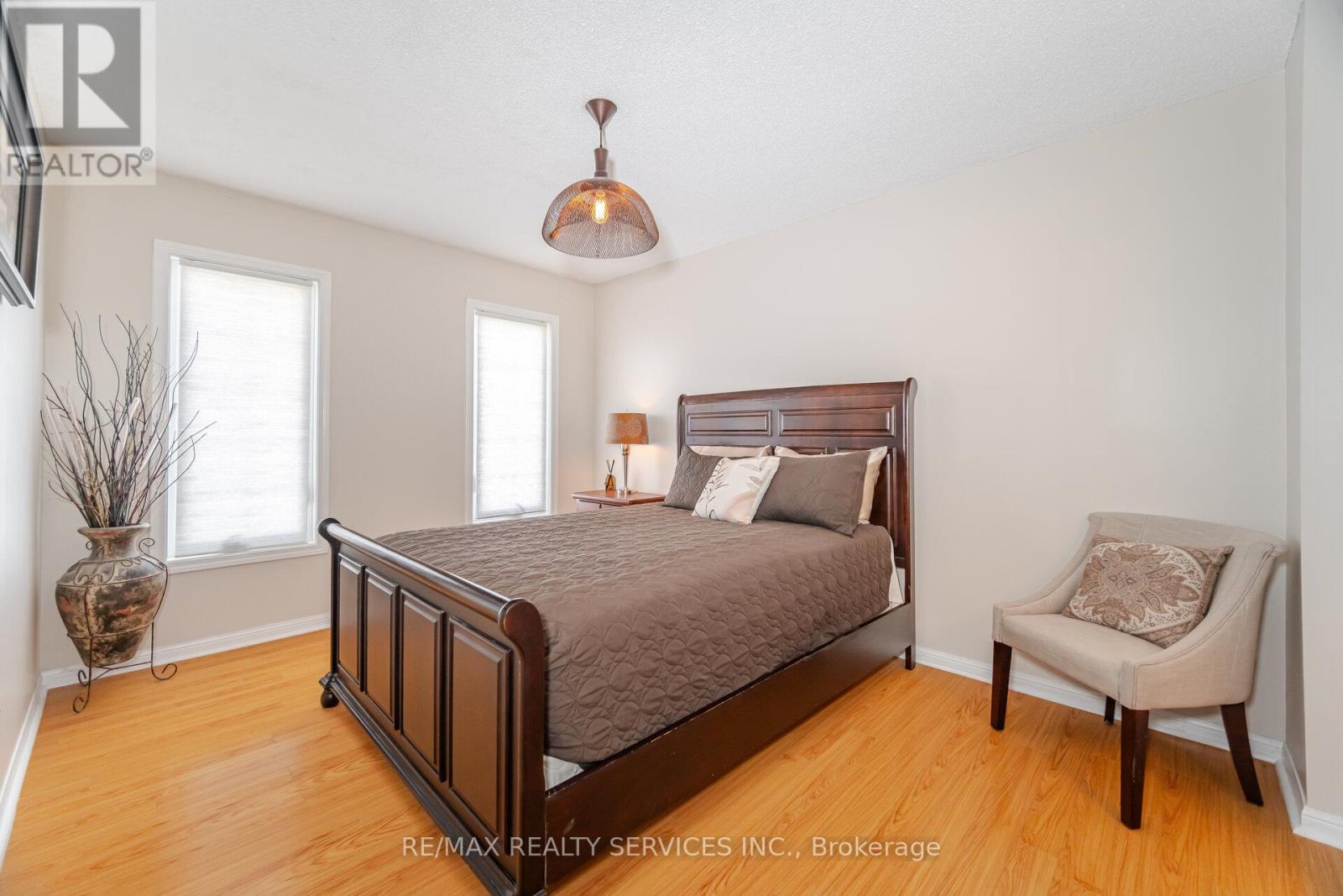 21 - 2 Clay Brick Court, Brampton, Ontario  L6V 4M7 - Photo 15 - W12280090