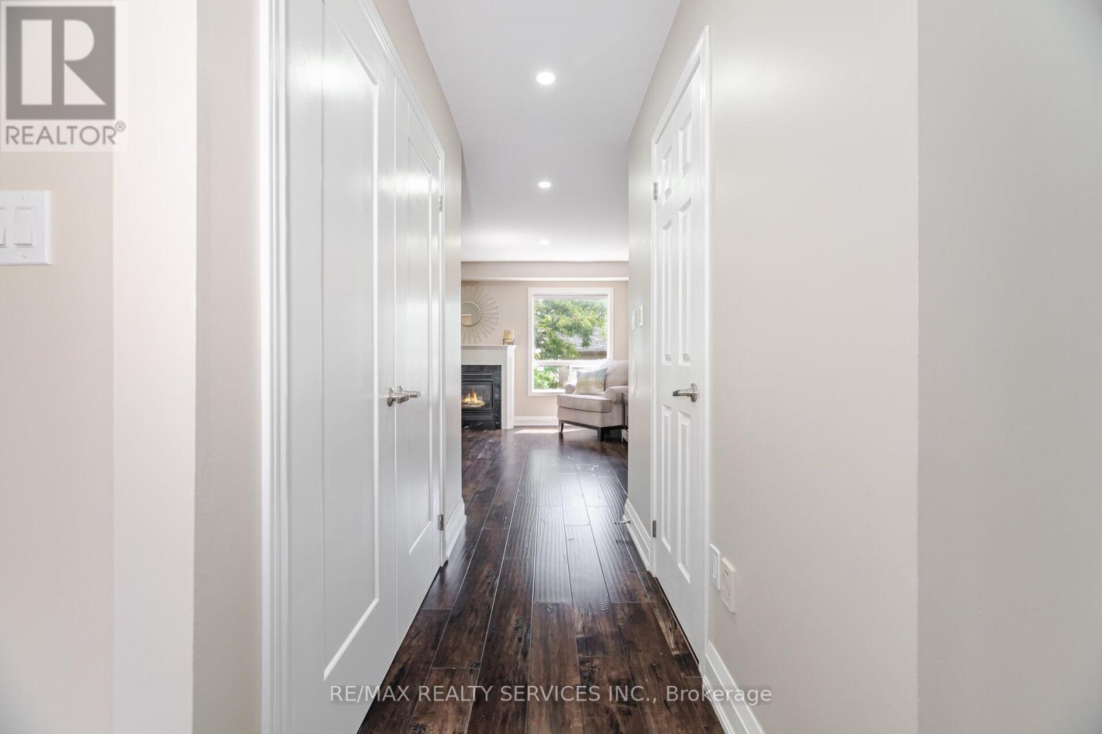 21 - 2 Clay Brick Court, Brampton, Ontario  L6V 4M7 - Photo 26 - W12280090