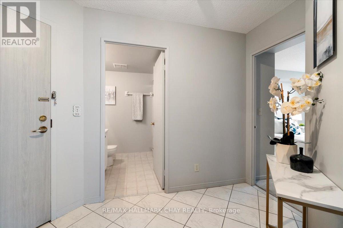 807 - 140 Dunlop Street E, Barrie, Ontario  L4M 6H9 - Photo 7 - S12280158
