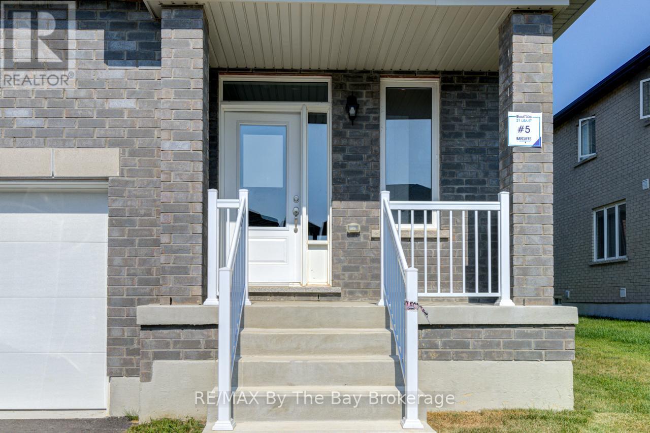 Property at 21 LISA STREET image 4