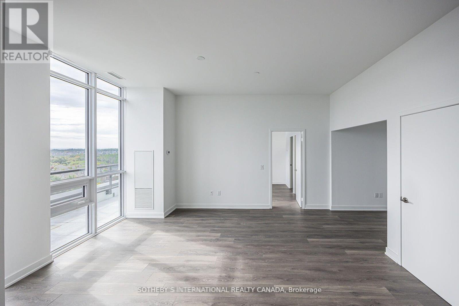 Property at 809 - 3005 PINE GLEN ROAD S image 5