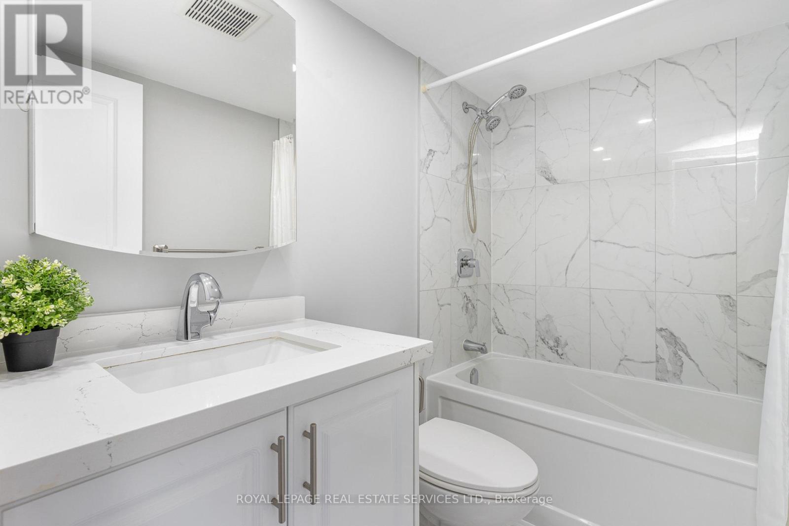 2905 - 3100 Kirwin Avenue, Mississauga, Ontario  L5A 3S6 - Photo 23 - W12280240