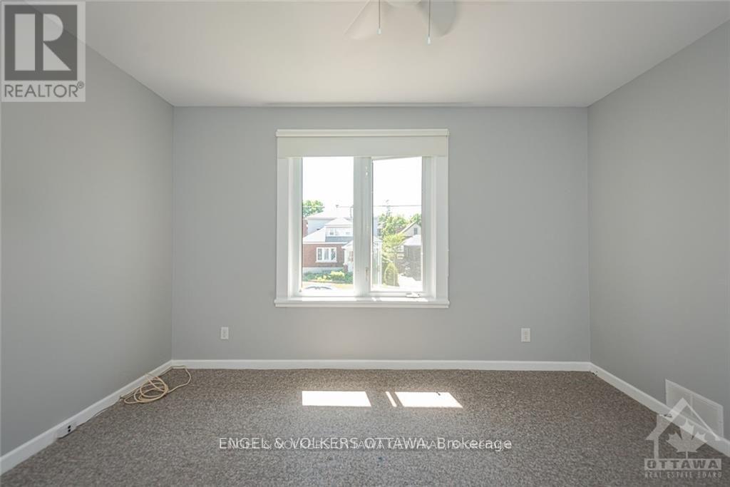 43 Clarendon Avenue, Ottawa, Ontario  K1Y 0P3 - Photo 11 - X12280303