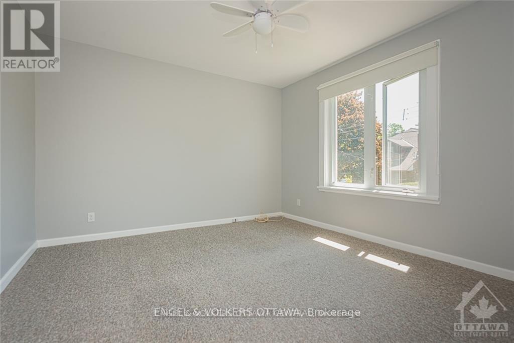 43 Clarendon Avenue, Ottawa, Ontario  K1Y 0P3 - Photo 12 - X12280303