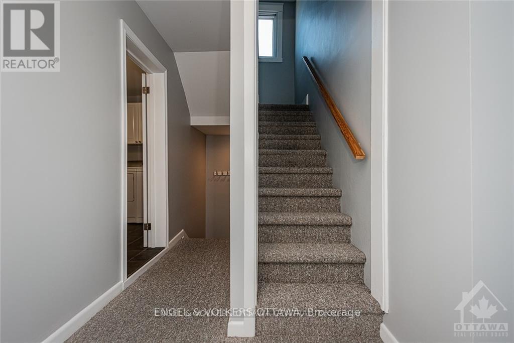 43 Clarendon Avenue, Ottawa, Ontario  K1Y 0P3 - Photo 18 - X12280303