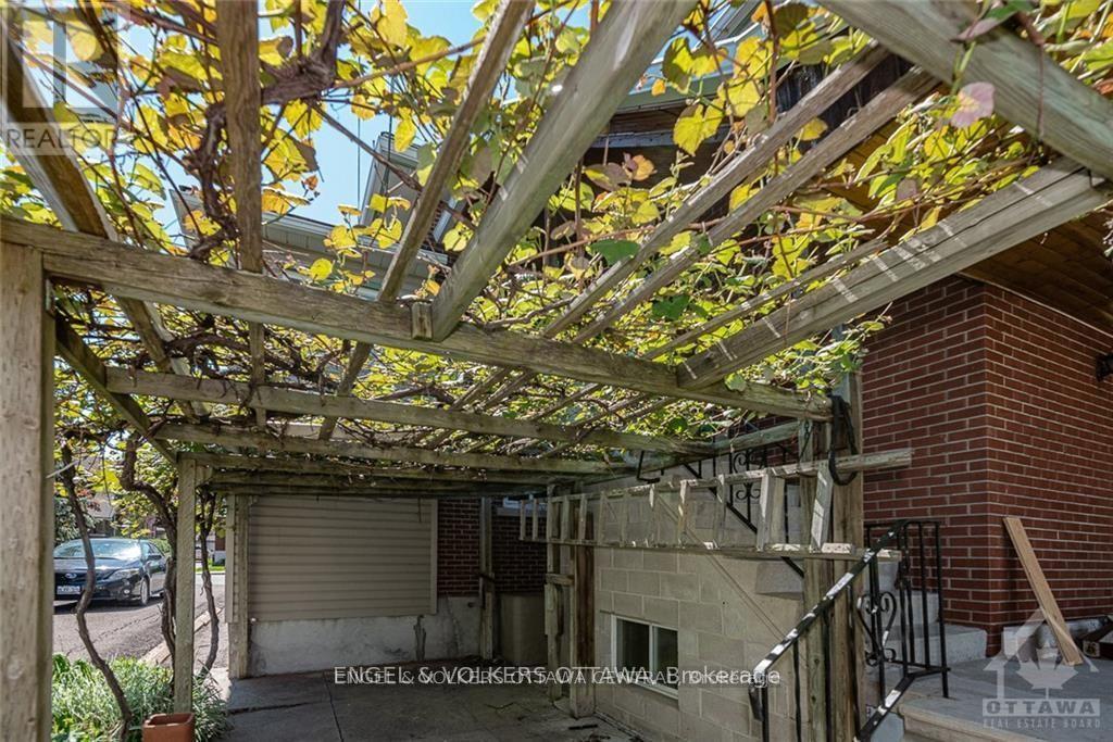 43 Clarendon Avenue, Ottawa, Ontario  K1Y 0P3 - Photo 24 - X12280303