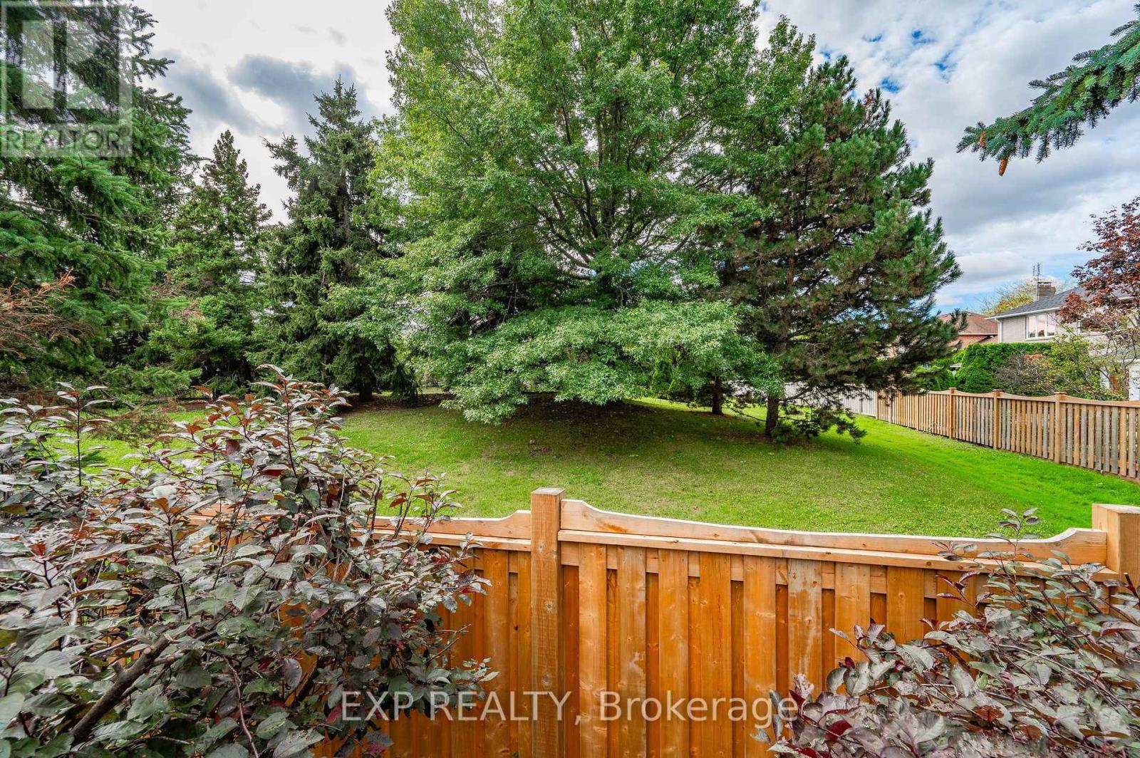 1340 Greeneagle Drive, Oakville, Ontario  L6M 2M9 - Photo 41 - W12280269